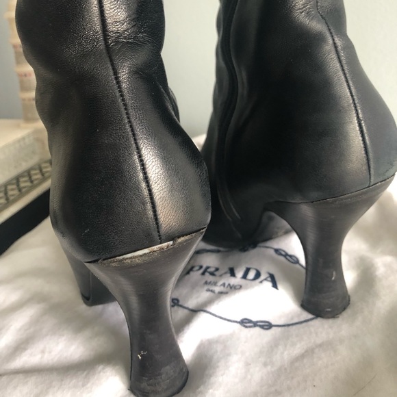 Vintage black Prada high heeled boots, mid-calf length. - Picture 5 of 8